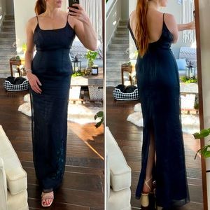 JUMP Apparel Co. - 90’s Y2K form fitting slit maxi dress
